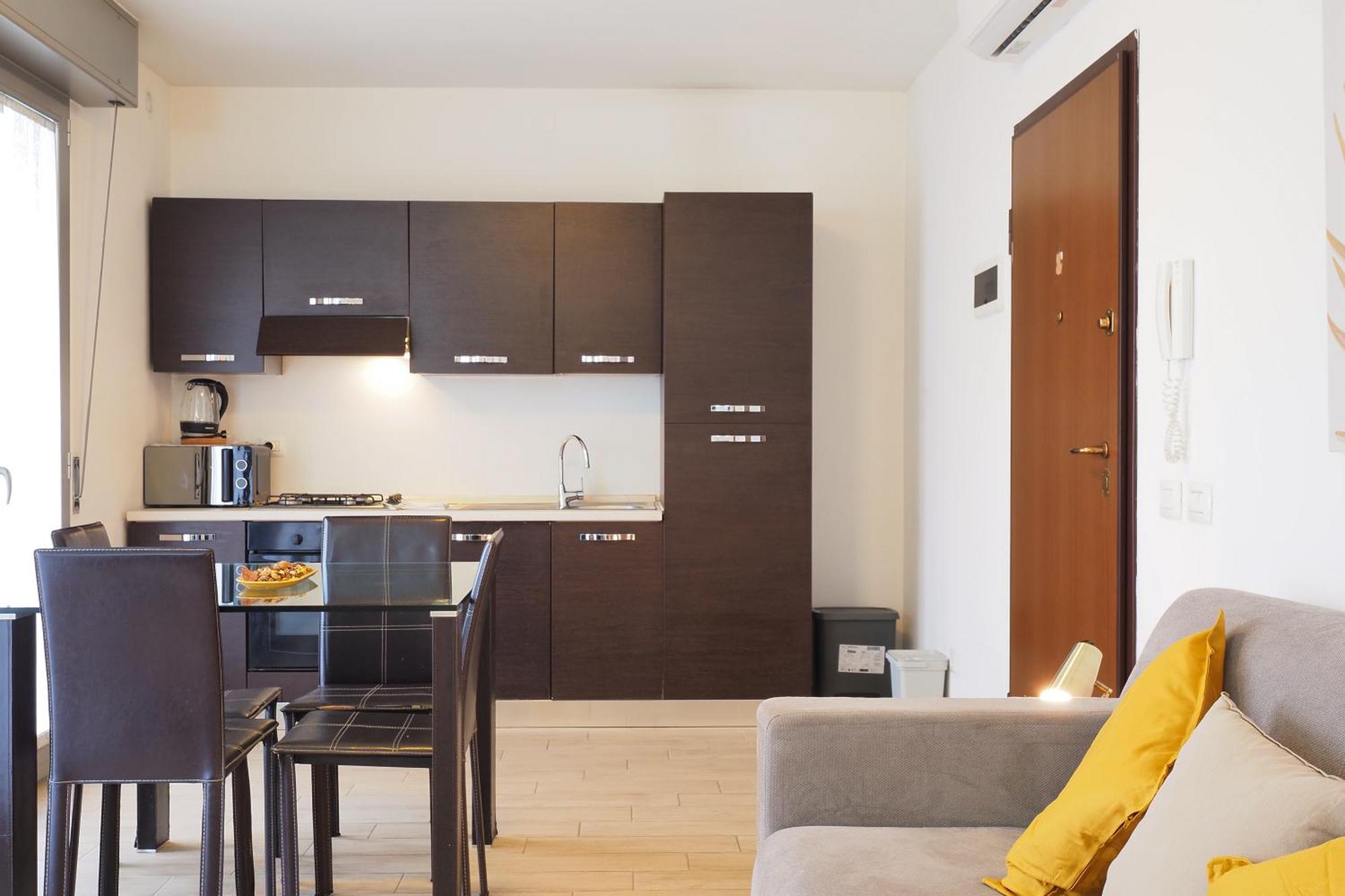 Apartment Primopiano - Bonomi B Milan
